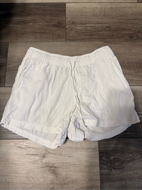 GAP Pants - GAP White Elastic-Waist Linen Shorts